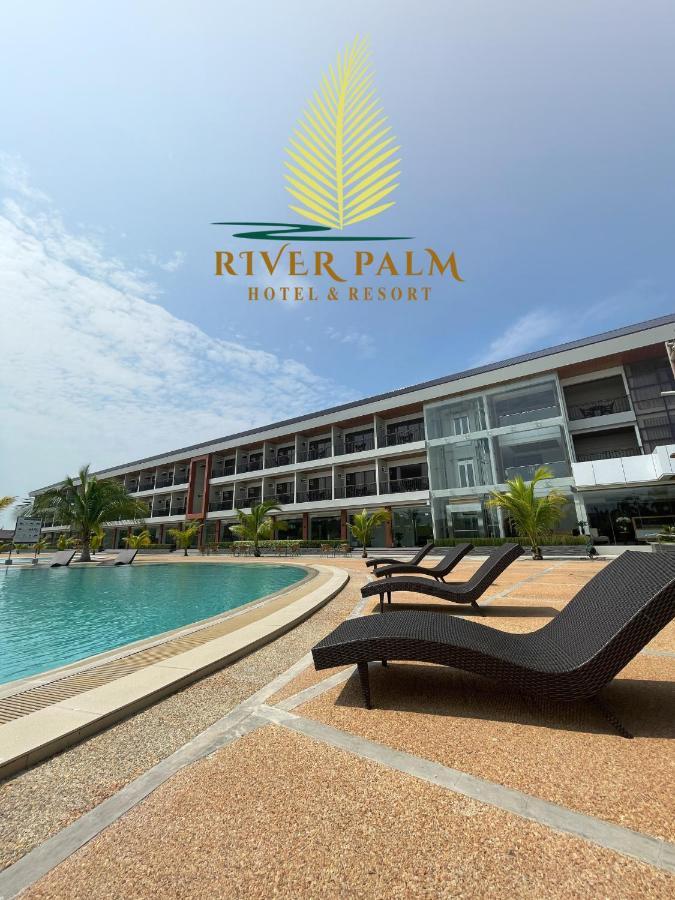 River Palm Hotel And Resort Powered By Cocotel Bugallon Buitenkant foto