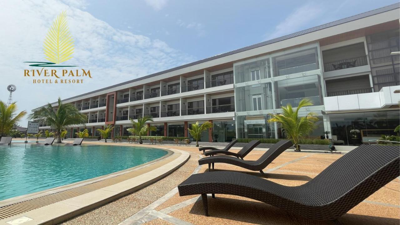 River Palm Hotel And Resort Powered By Cocotel Bugallon Buitenkant foto