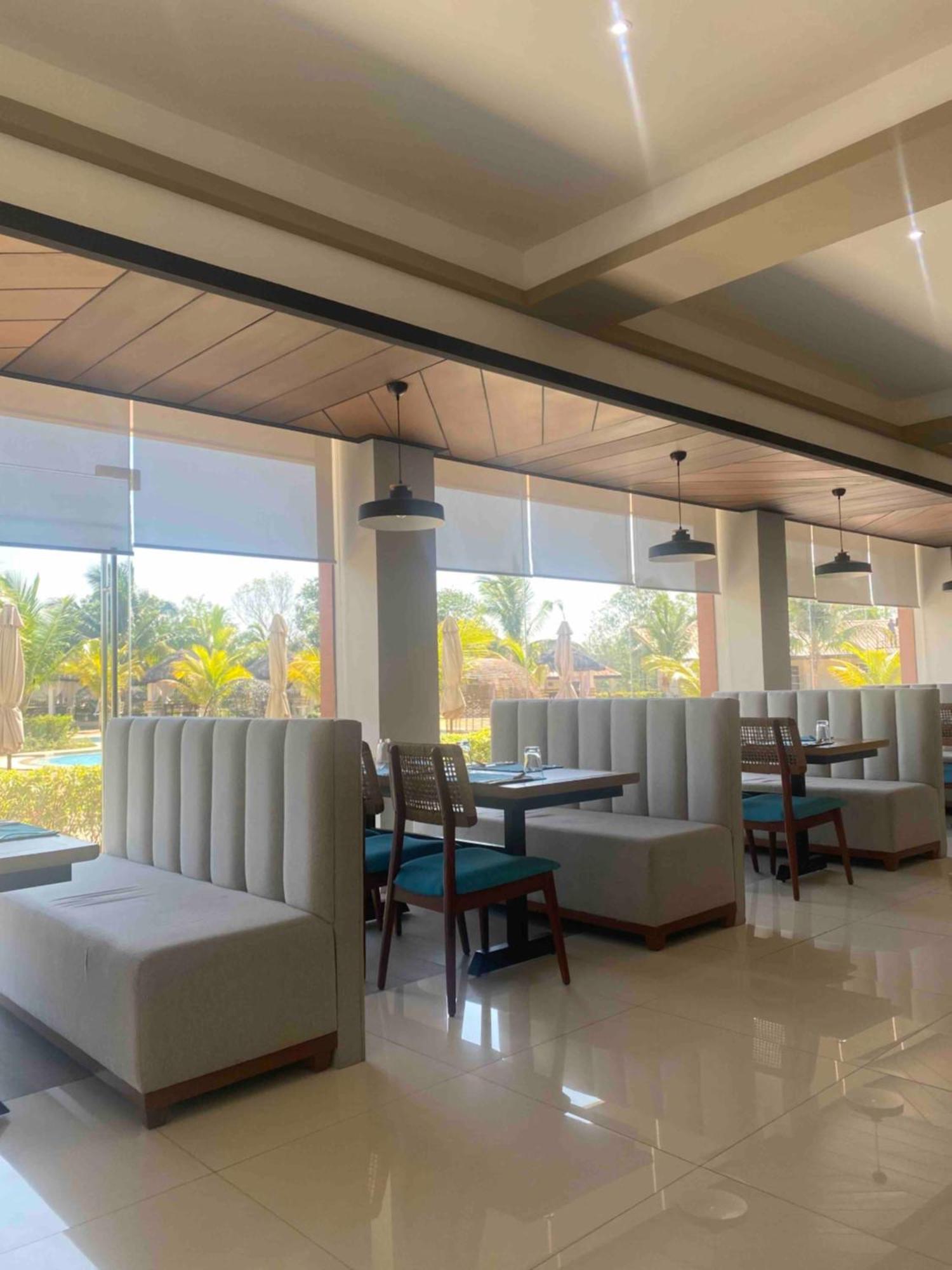 River Palm Hotel And Resort Powered By Cocotel Bugallon Buitenkant foto